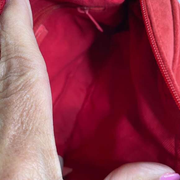 Vintage Quilted Red Suede Leather Chain Small Shoulder Bag With Gold-Tone Strap - Picture 5 of 12